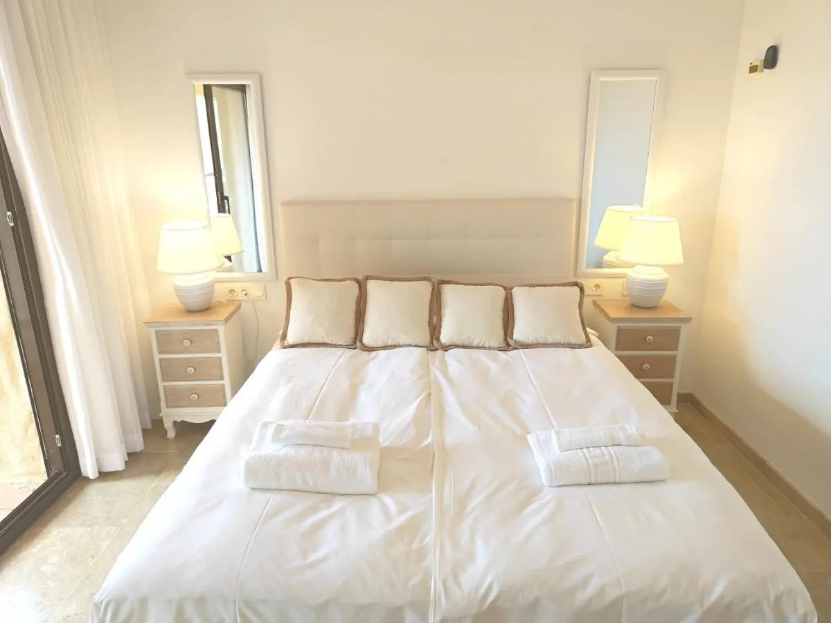 شقة 15 First Line Penthouse With Wonderful Seaview Near Duquesa Golf Manilva Andalucia